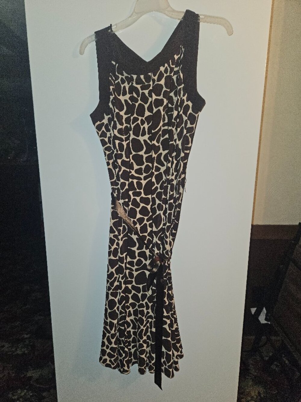 Sandra Darren Giraffe Print Dress - Size 12